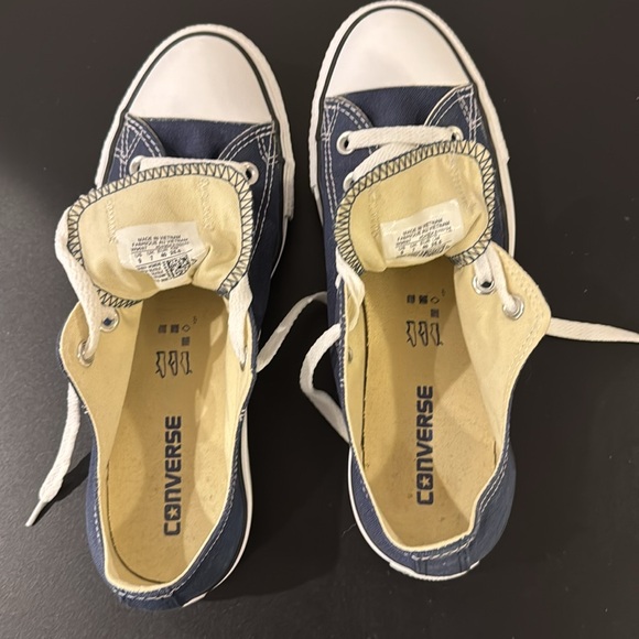 Converse - Picture 5 of 7